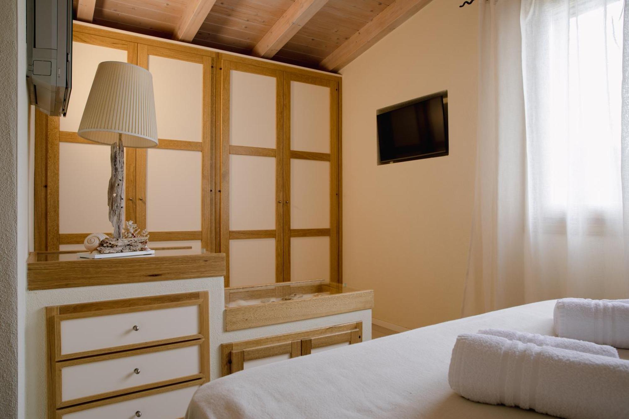 Il Borgo Del Mare - Budoni Sweet Home Exterior photo
