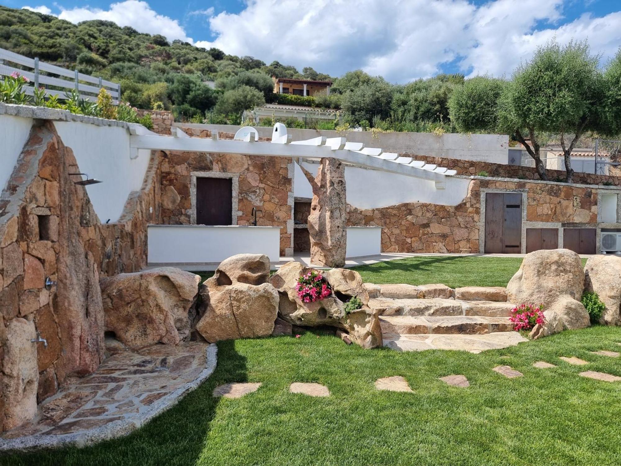 Il Borgo Del Mare - Budoni Sweet Home Exterior photo