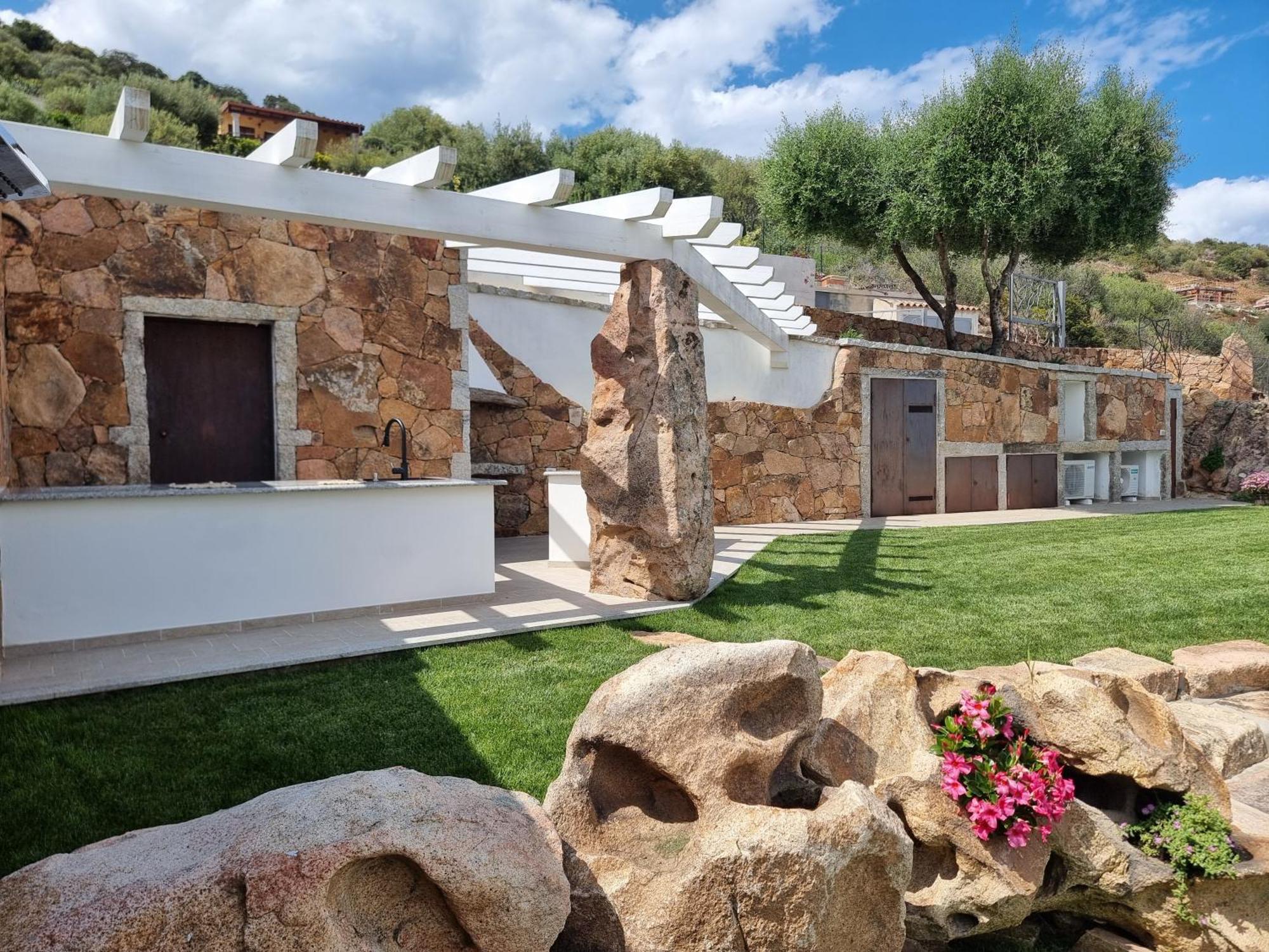 Il Borgo Del Mare - Budoni Sweet Home Exterior photo